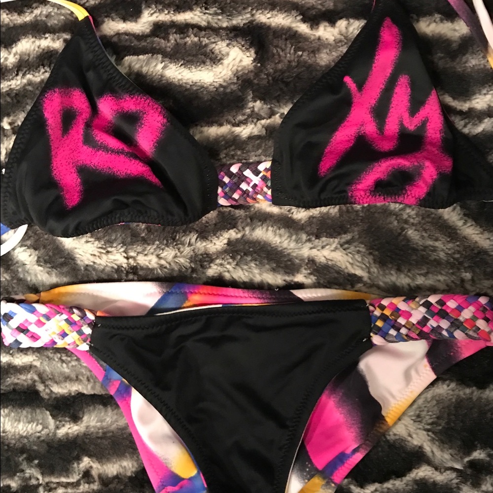 Roxy bikini- NWOT